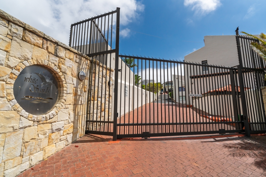 4 Bedroom Property for Sale in Northshore Western Cape